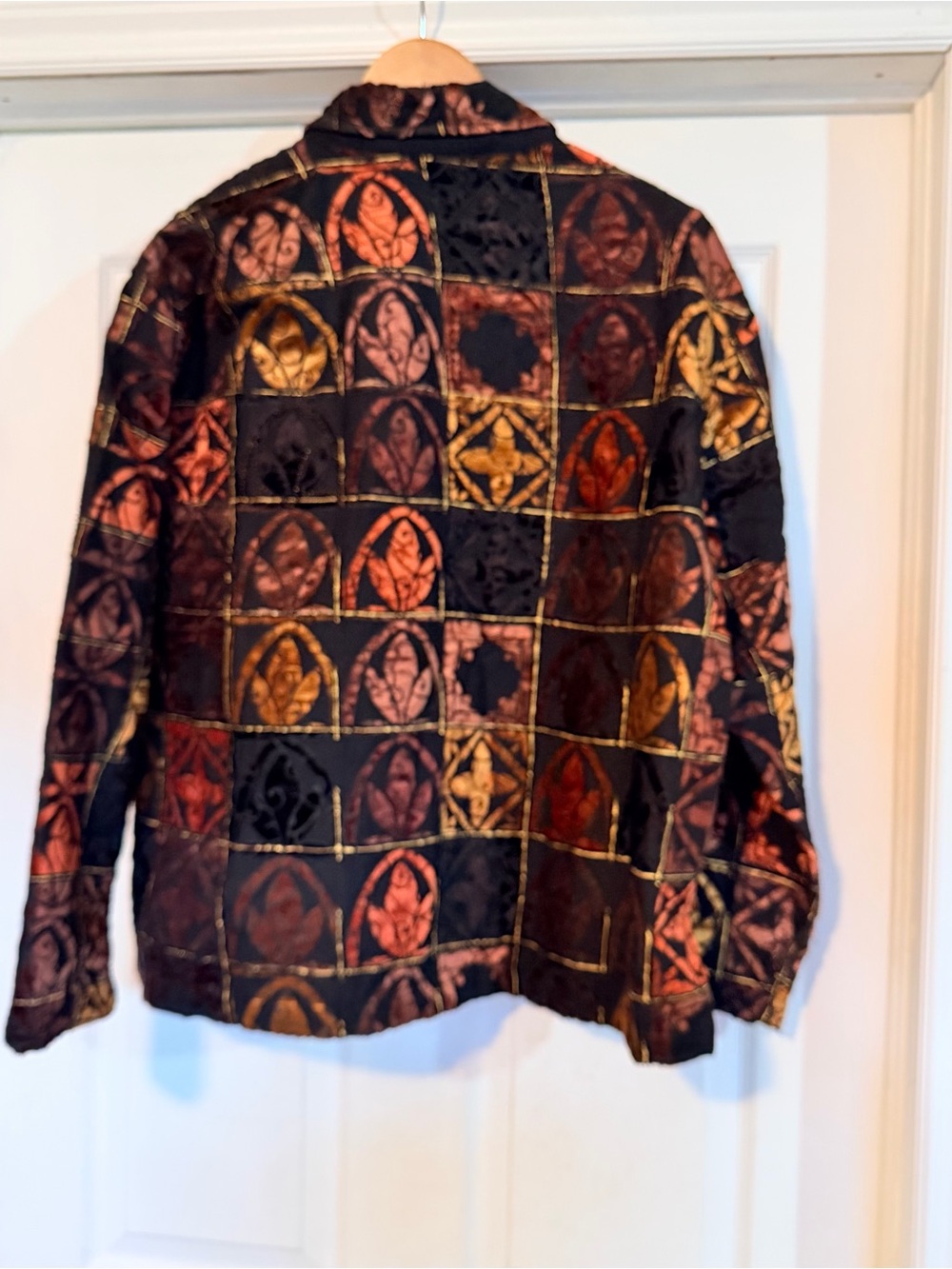 Women's Quilted Jacket - Red Multi - Picture 9 of 11